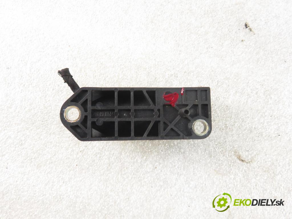 VW PASSAT B5.5 Variant (3B6) KOMBI 2002 96,00 1.9 TDI 4motion - AVF 1896,00 Snímač nárazu 5WK42895 ; 6Q0909606 (Snímače nárazu)