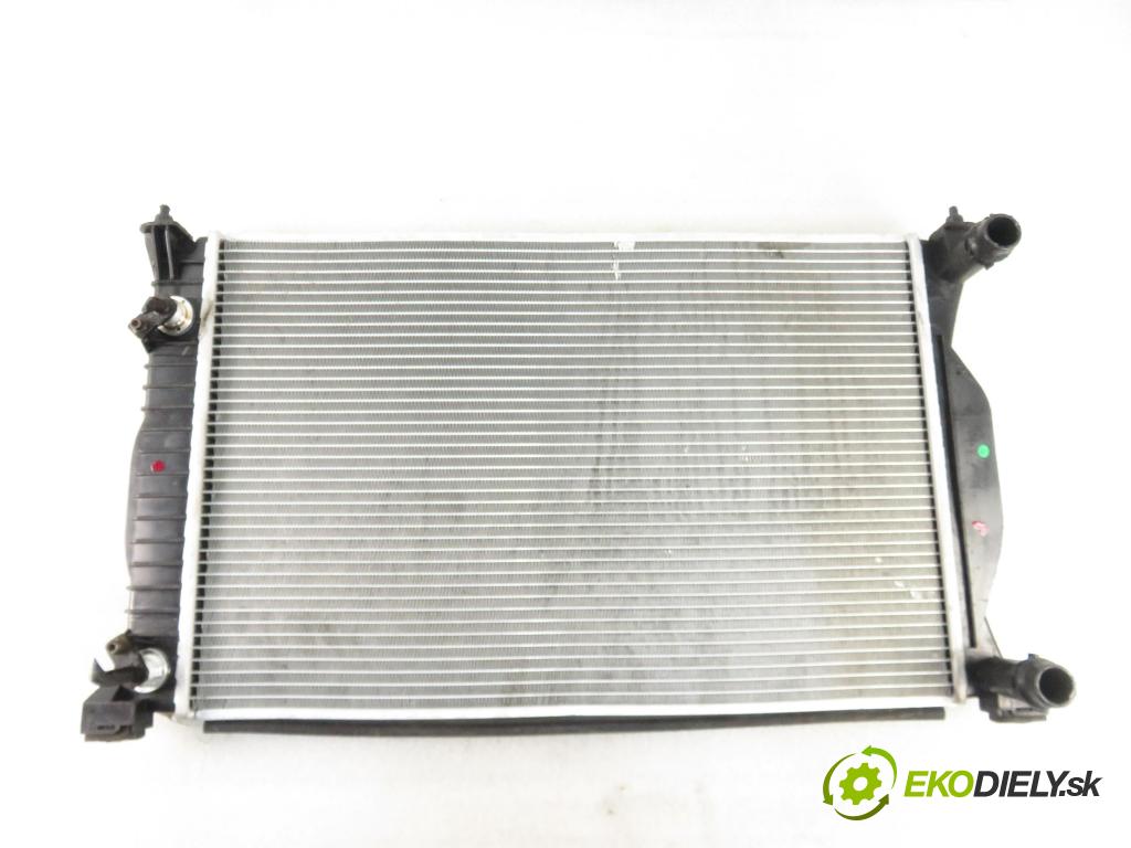AUDI A4 (8E2, B6) SEDAN 2002 96,00 1.9 TDI PD 130 1896,00 chladič vody