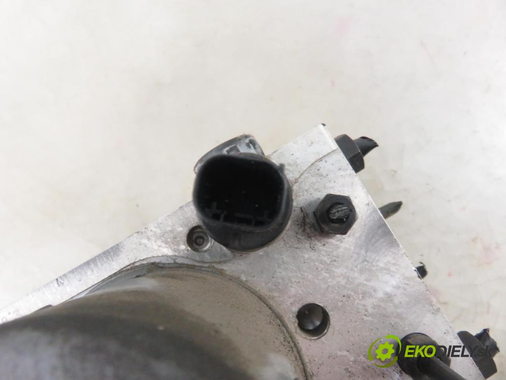 AUDI A4 (8E2, B6) SEDAN 2002 96,00 1.9 TDI PD 130 1896,00 Pumpa ABS 0265950011 ; 8E0614517 ; 0265225048 (Pumpy ABS)