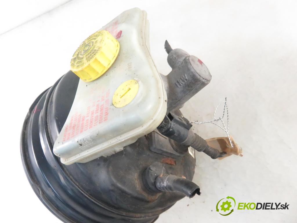 AUDI A4 (8E2, B6) SEDAN 2002 96,00 1.9 TDI PD 130 1896,00 Posilovač 8E0612105M (Servočerpadlá, pumpy riadenia)