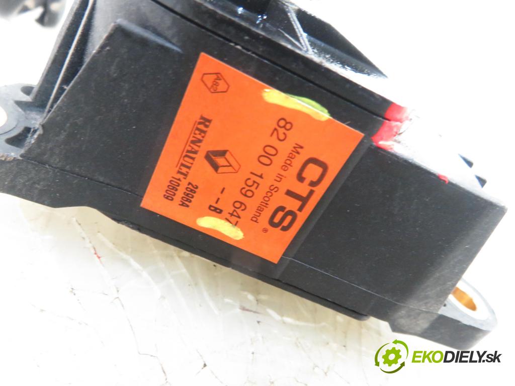 RENAULT SCENIC II (JM0/1_) MINIVAN 2006 96,00 1.9 dCi (JM15) - F9Q 804 1870,00 Potenciometer plynu 8200159647B (Pedále)