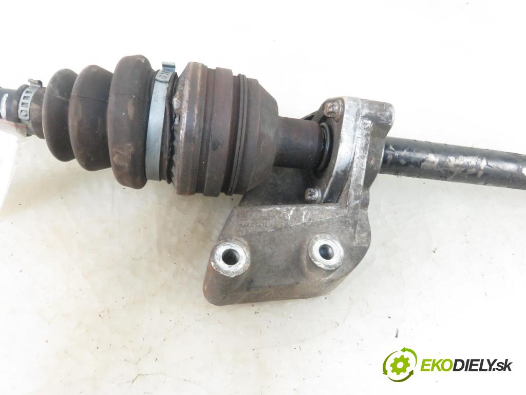 OPEL VECTRA C GTS (Z02) LIFTBACK 2004 108,00 2.2 16V - Z 22 SE 2198,00 Poloos PP