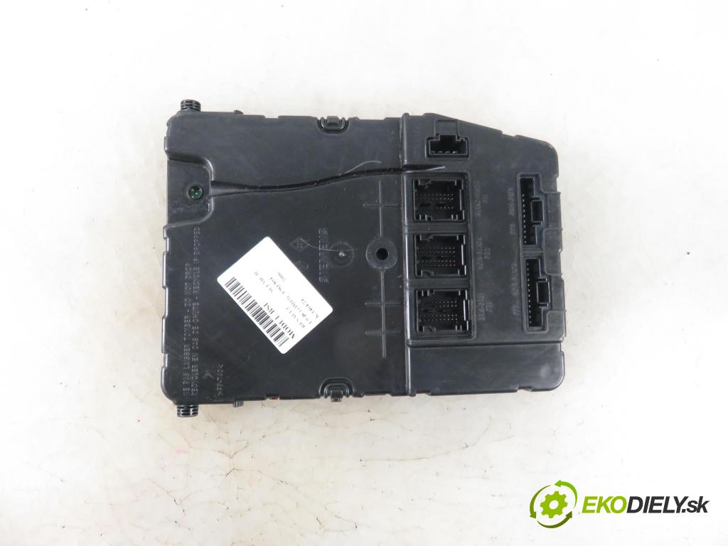 RENAULT SCENIC II (JM0/1_) MINIVAN 2006 96,00 1.9 dCi (JM15) - F9Q 804 1870,00 MODUL BSI 8200606830 ; S118400260G