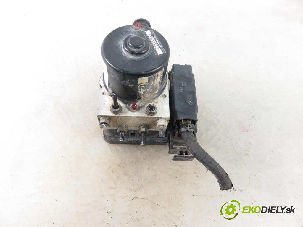 AUDI A3 (8P1) HB 2003 75,00 1.6 - BGU 1595,00 Pumpa ABS 1K0614517B ; 1K0907379D ; 10096003433 (Pumpy ABS)