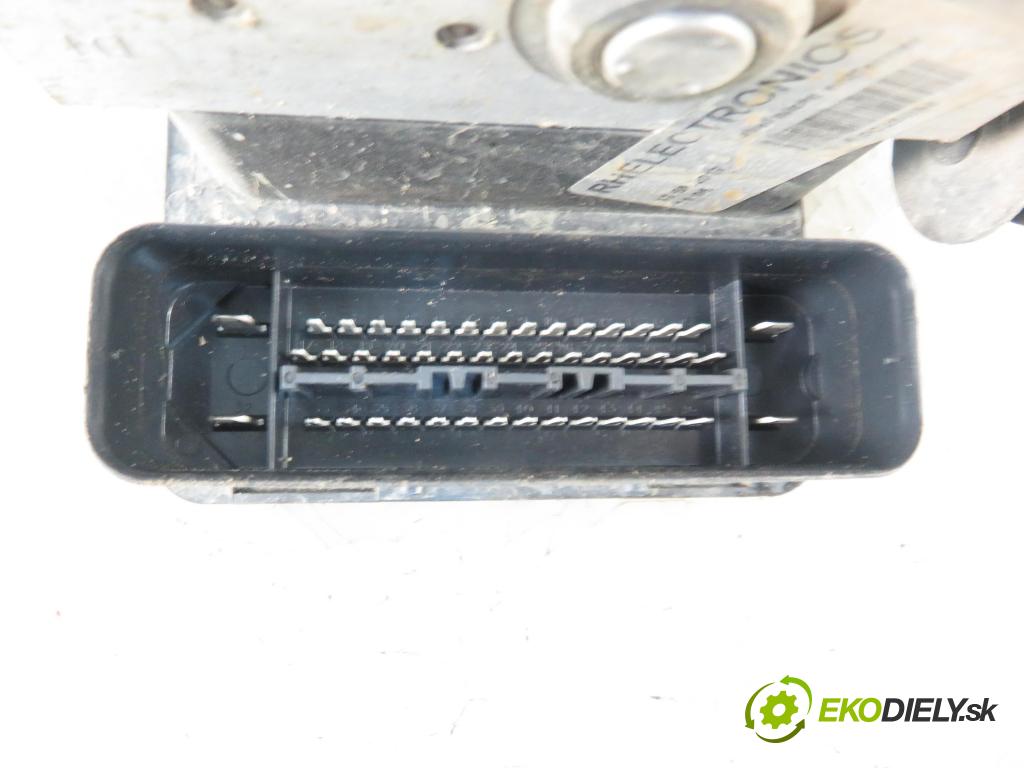 AUDI A3 (8P1) HB 2003 75,00 1.6 - BGU 1595,00 Pumpa ABS 1K0614517B ; 1K0907379D ; 10096003433 (Pumpy ABS)