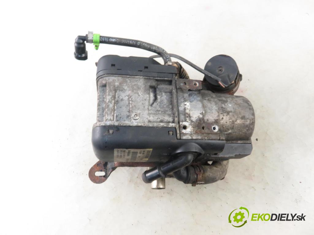 VW PASSAT B6 Variant (3C5) KOMBI 2007 103,00 2.0 TDI PD 8V 140 - BMP 1968,00 Webasto 3C0815005N (Webasto ohřívače)