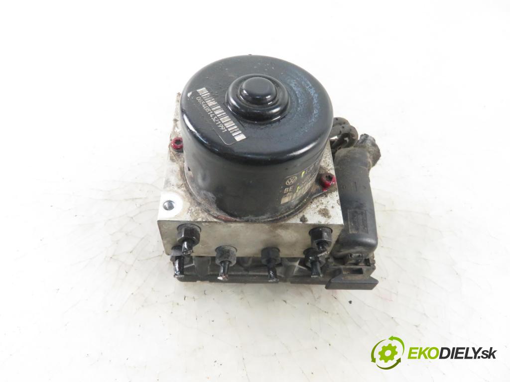 VW GOLF IV (1J1) HB 1998 66,00 1.9 TDI - AGR 1896,00 Pumpa ABS 1J0907379P ; 1J0614117D ; 10094903313 (Pumpy ABS)