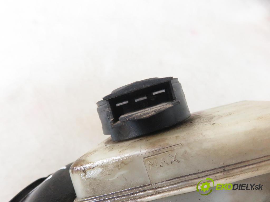 FSO POLONEZ III LIFTBACK 2001 57,00 1.6 i - 147CK46 1598,00 Posilovač  (Servočerpadlá, pumpy riadenia)