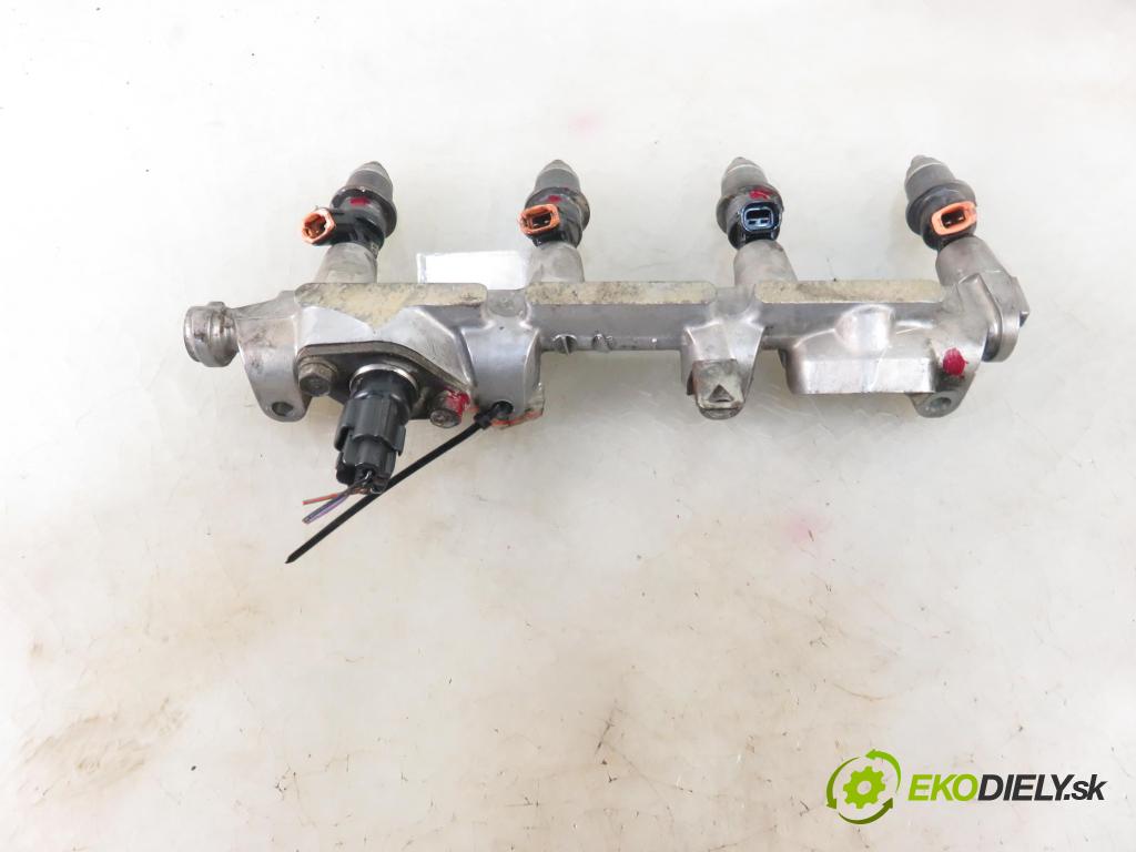 MITSUBISHI CARISMA Sedan (DA_) SEDAN 2001 92,00 1.8 16V GDI 125 - 4G93 (GDI) 1834,00 Lišta vstrekovacia DIM1000G ; E7T05071 (Vstrekovacie lišty)