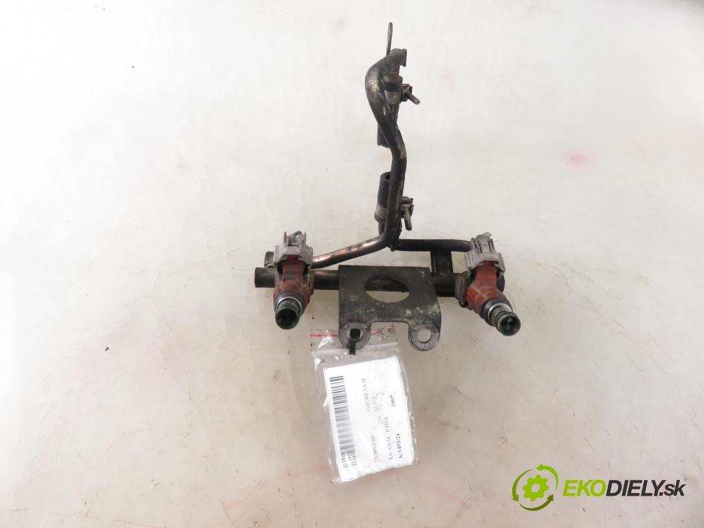 SUBARU IMPREZA kombi (GG) KOMBI 2005 0,00 1.6 AWD - EJ161 1597,00 Lišta vstrekovacia FBLB100 ; 17523AA681 (Vstrekovacie lišty)