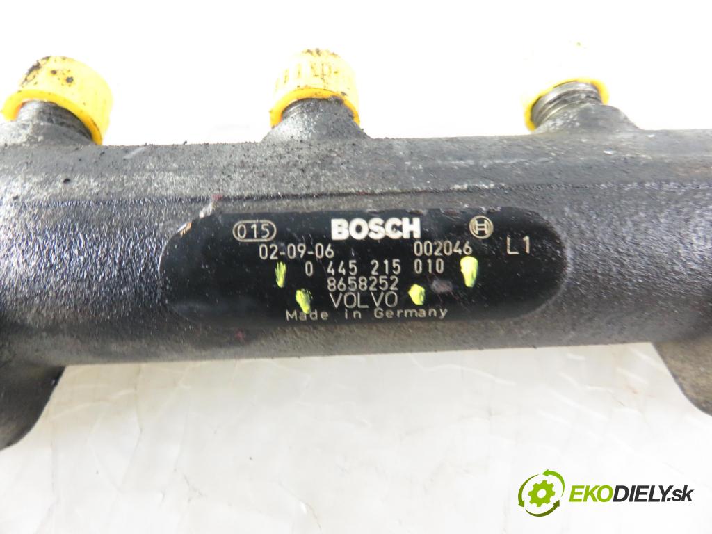 VOLVO S60 I (384) SEDAN 2002 120,00 2.4 D5 - D 5244 T 2401,00 Lišta vstrekovacia 8658252 ; 0445215010 ; 8631588 (Vstrekovacie lišty)