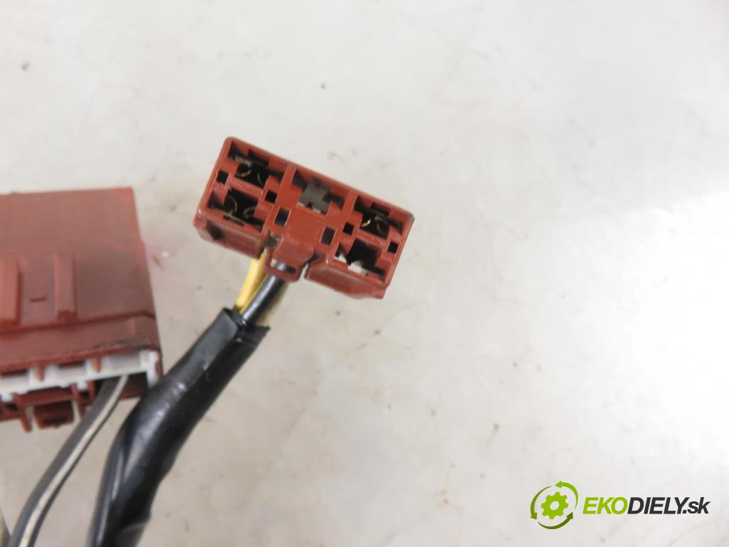 HONDA CIVIC VI Hatchback (EJ, EK) HB 1999 55,00 1.4 i (EJ9) - D14Z1 1396,00 spinačka N097000581R (Spínacie skrinky a kľúče)