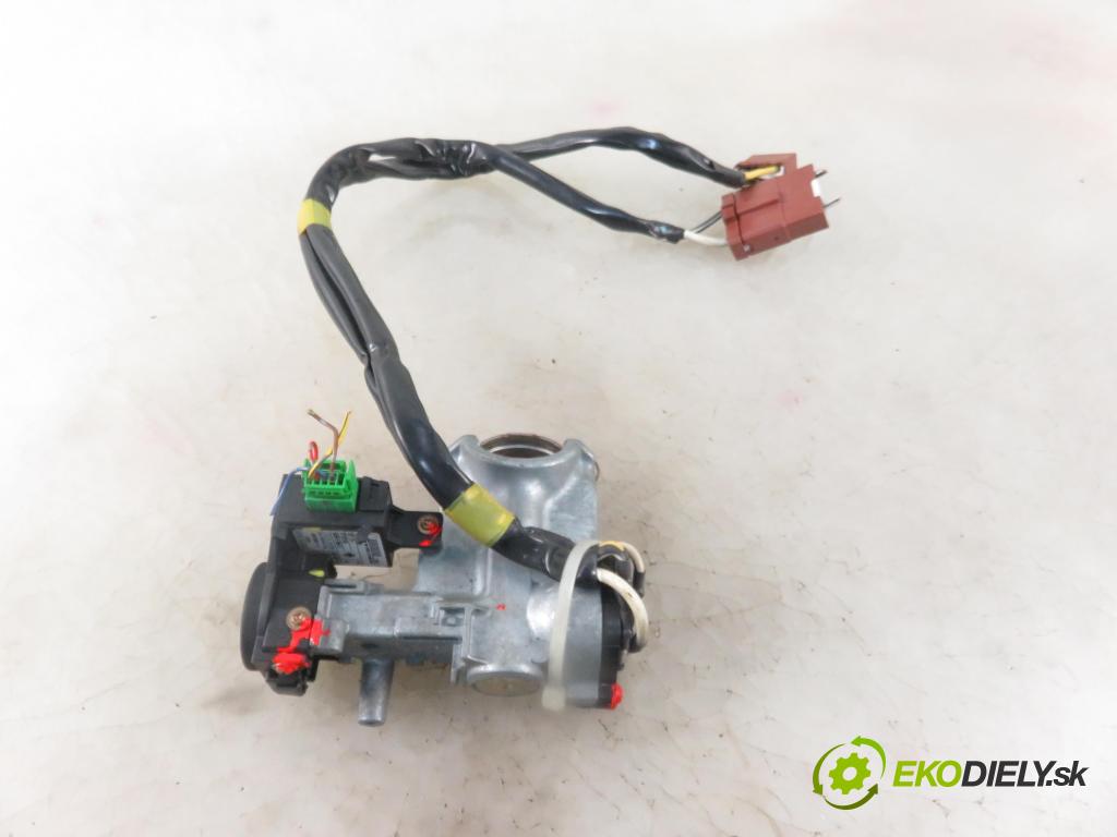 HONDA CIVIC VI Hatchback (EJ, EK) HB 1999 55,00 1.4 i (EJ9) - D14Z1 1396,00 spinačka N097000581R (Spínacie skrinky a kľúče)