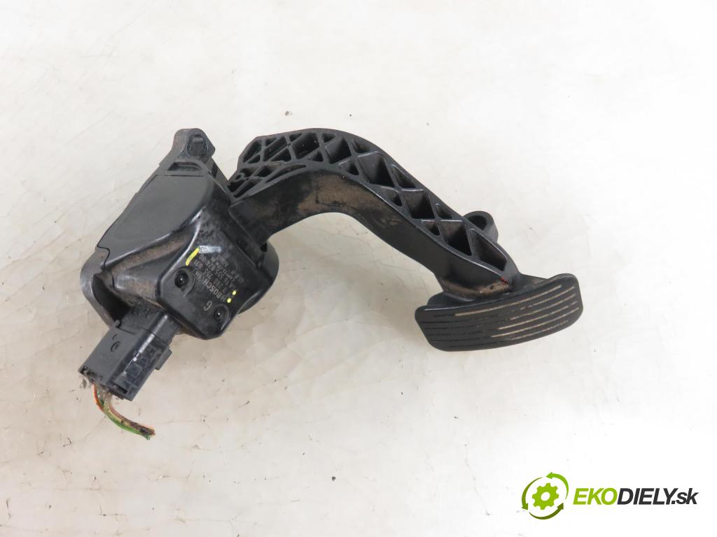 CITROEN XSARA PICASSO (N68) MINIVAN 2008 80,00 1.6 HDi - 9HZ (DV6TED4) 1560,00 Potenciometer plynu 0280755031 ; 9655502480 (Pedále)