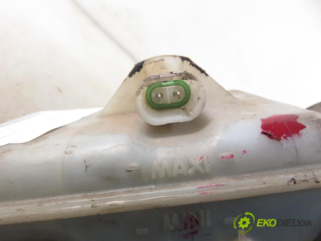 RENAULT TRAFIC II Autobus (JL) BUS 2004 74,00 1.9 dCI 100 (JL0C) - F9Q 760 1870,00 Posilovač 8200300847 ; 93852216+ (Servočerpadlá, pumpy riadenia)