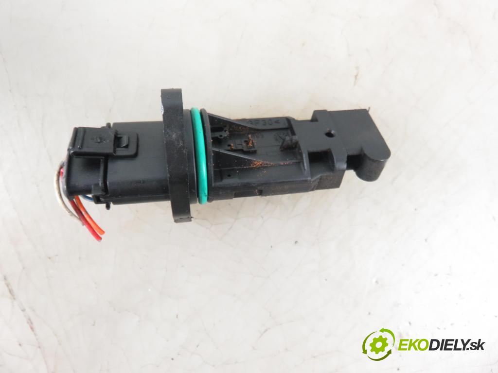 NISSAN PRIMERA Hatchback (P11) LIFTBACK 1997 66,00 2.0 TD - CD20T 1974,00 váha vzduchu vzduchu F00C2G2033 ; 02581002207