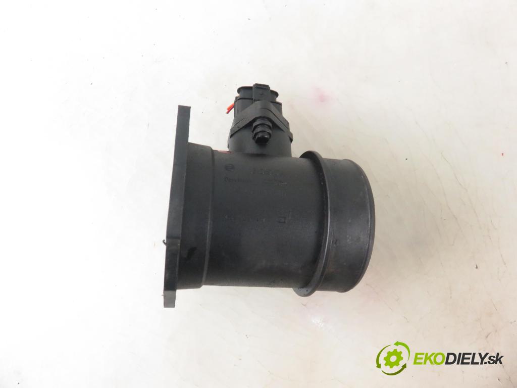 NISSAN PRIMERA Hatchback (P11) LIFTBACK 1997 66,00 2.0 TD - CD20T 1974,00 váha vzduchu vzduchu F00C2G2033 ; 02581002207