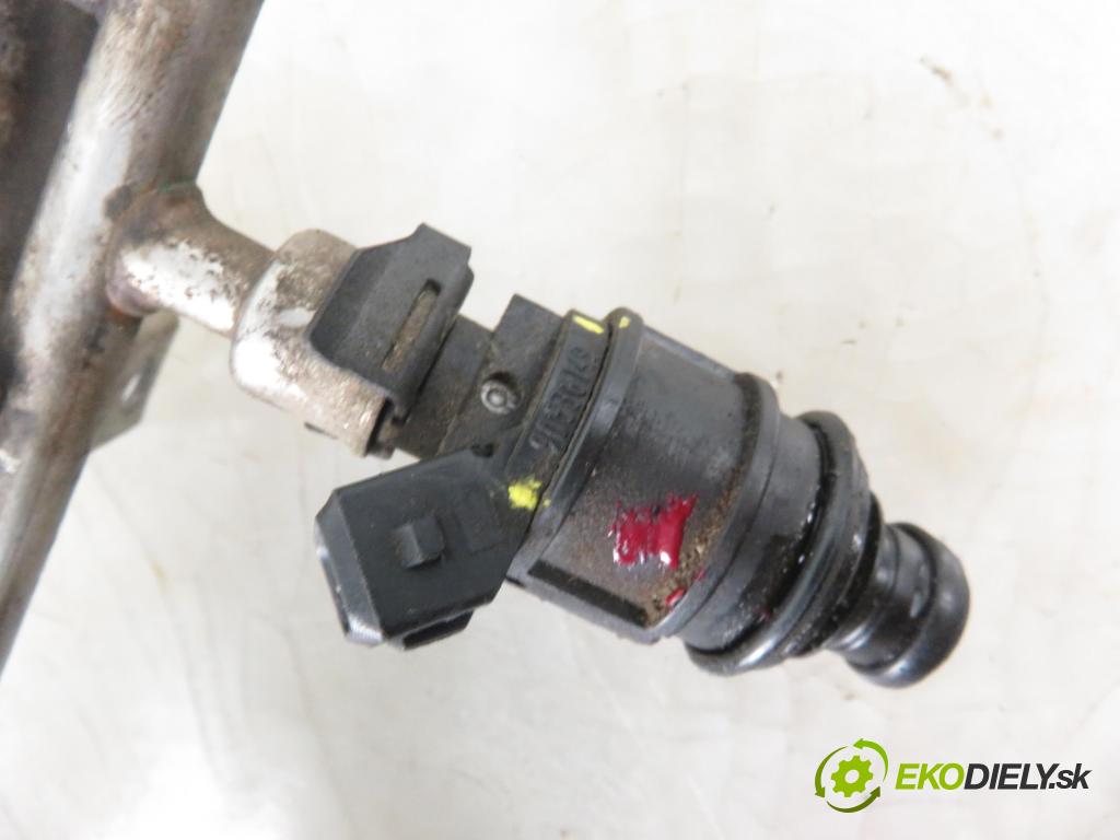 OPEL ZAFIRA A Nadwozie Wielkopojemne (MPV) (T98)  MINIVAN 2002 92,00 1.8 16V 125 - Z 18 XE 1796,00 Lišta vstrekovacia 90536149 ; 5WK93151 (Vstrekovacie lišty)