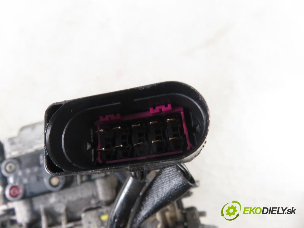 VW GOLF IV (1J1) HB 1998 66,00 1.9 TDI - AGR 1896,00 Pumpa vstrekovacia 038130107D ; 0460404977 (Vstrekovacie čerpadlá)