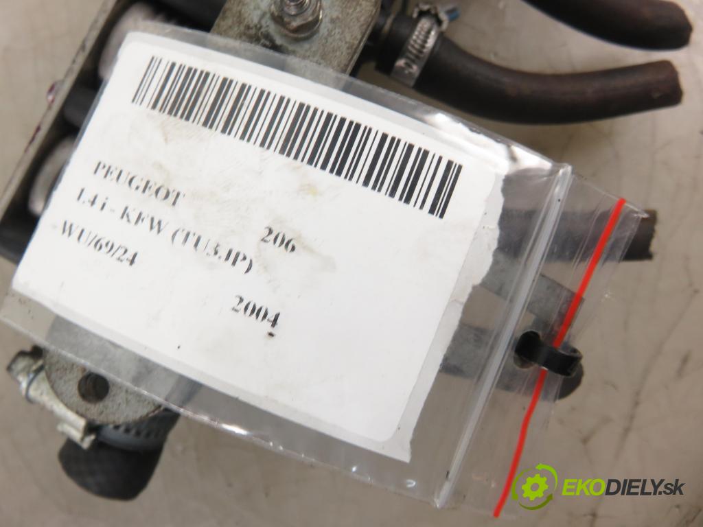 PEUGEOT 206 liftback (2A/C) HB 2004 55,00 1.4 75 - KFW 1360,00 Lišta vstrekovacia LPG ACW024 ; 67R017064