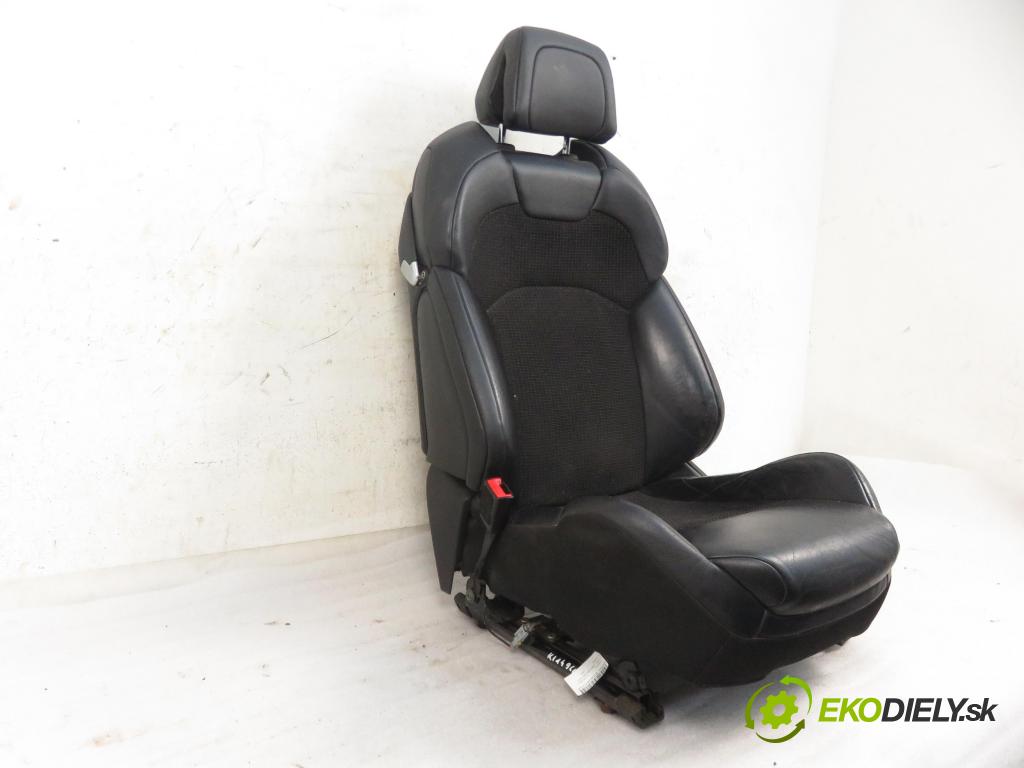 CITROEN C5 III (RD_) SEDAN 2008 100,00 2.0 HDi - RHR (DW10BTED4) 1997,00 Sedadlo šoféri