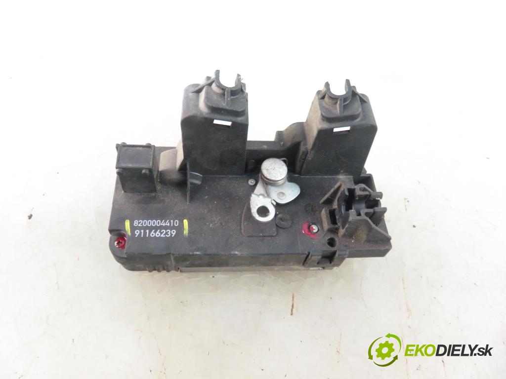 OPEL VIVARO A Autobus (X83) BUS 2005 74,00 1.9 CDTI 101 - F9Q 760 1870,00 zámok Dvere posúvne 8200004410 ; 91166239