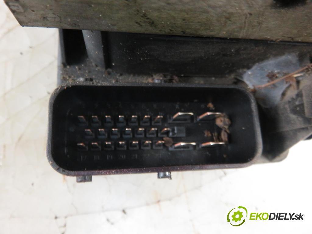 VW GOLF IV (1J1) HB 1999 50,00 1.9 SDI 68 - AQM 1896,00 Pumpa ABS 1J0907379G ; 1J0614117C (Pumpy ABS)