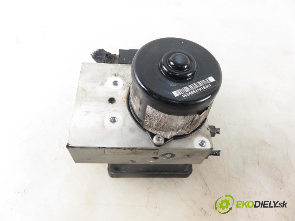 VW SHARAN (7M8, 7M9, 7M6) MINIVAN 2006 85,00 1.9 TDI - BVK 1896,00 Pumpa ABS 7M3907379F ; 10092503063 (Pumpy ABS)