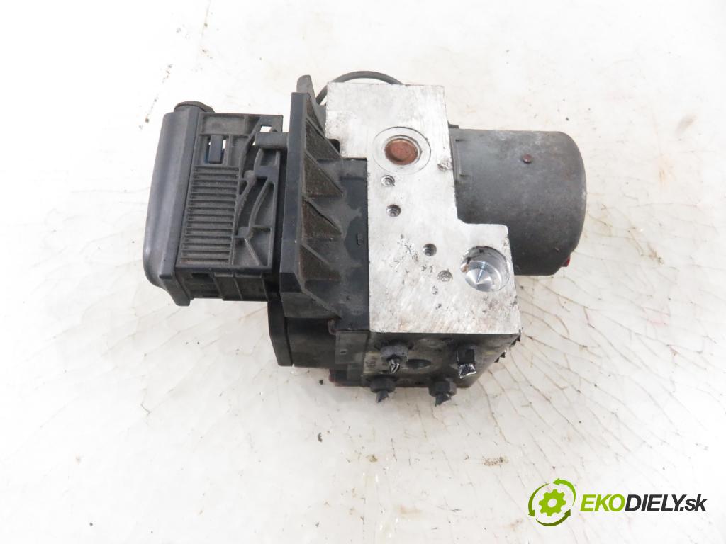 AUDI A4 Avant (8D5, B5) KOMBI 2000 85,00 1.9 TDI - AJM 1896,00 Pumpa ABS 8E0614111T ; 0265202401 (Pumpy ABS)