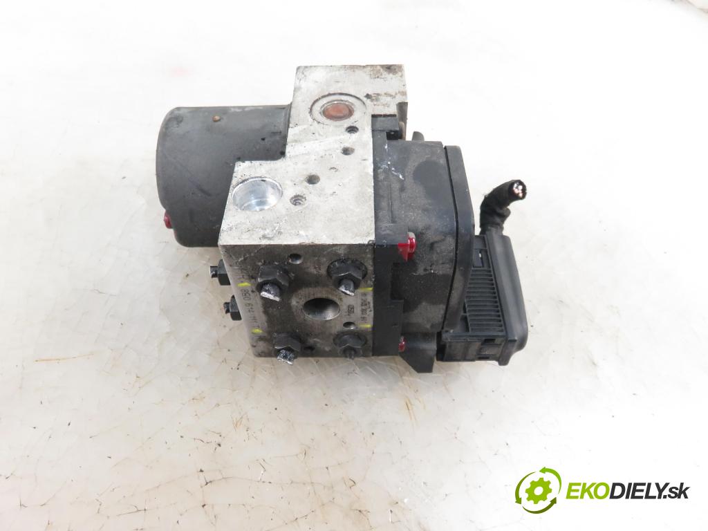 AUDI A4 Avant (8D5, B5) KOMBI 2000 85,00 1.9 TDI - AJM 1896,00 Pumpa ABS 8E0614111T ; 0265202401 (Pumpy ABS)