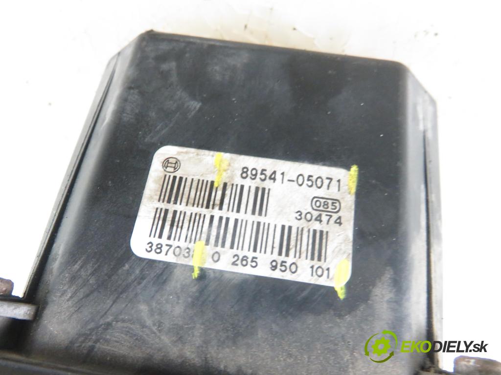 TOYOTA AVENSIS sedan (_T25_) LIFTBACK 2003 85,00 2.0 D-CAT 116- 1CD-FTV 1995,00 Pumpa ABS 8954105071 ; 0265950101 ; 4454005031 (Pumpy ABS)