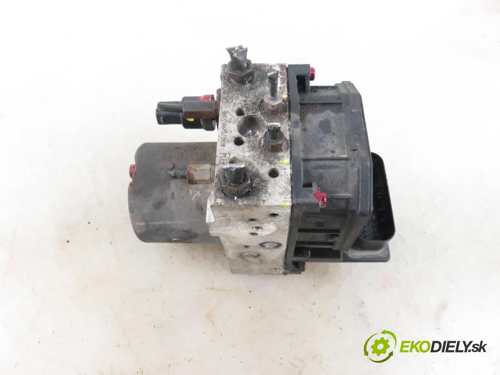 TOYOTA AVENSIS sedan (_T25_) LIFTBACK 2003 85,00 2.0 D-CAT 116- 1CD-FTV 1995,00 Pumpa ABS 8954105071 ; 0265950101 ; 4454005031 (Pumpy ABS)