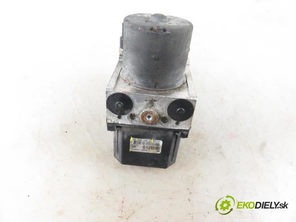 TOYOTA AVENSIS sedan (_T25_) LIFTBACK 2003 85,00 2.0 D-CAT 116- 1CD-FTV 1995,00 Pumpa ABS 8954105071 ; 0265950101 ; 4454005031 (Pumpy ABS)