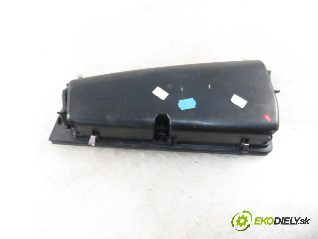 VW SHARAN (7M8, 7M9, 7M6) MINIVAN 2006 85,00 1.9 TDI - BVK 1896,00 Priehradka, kastlík 7M3858337E