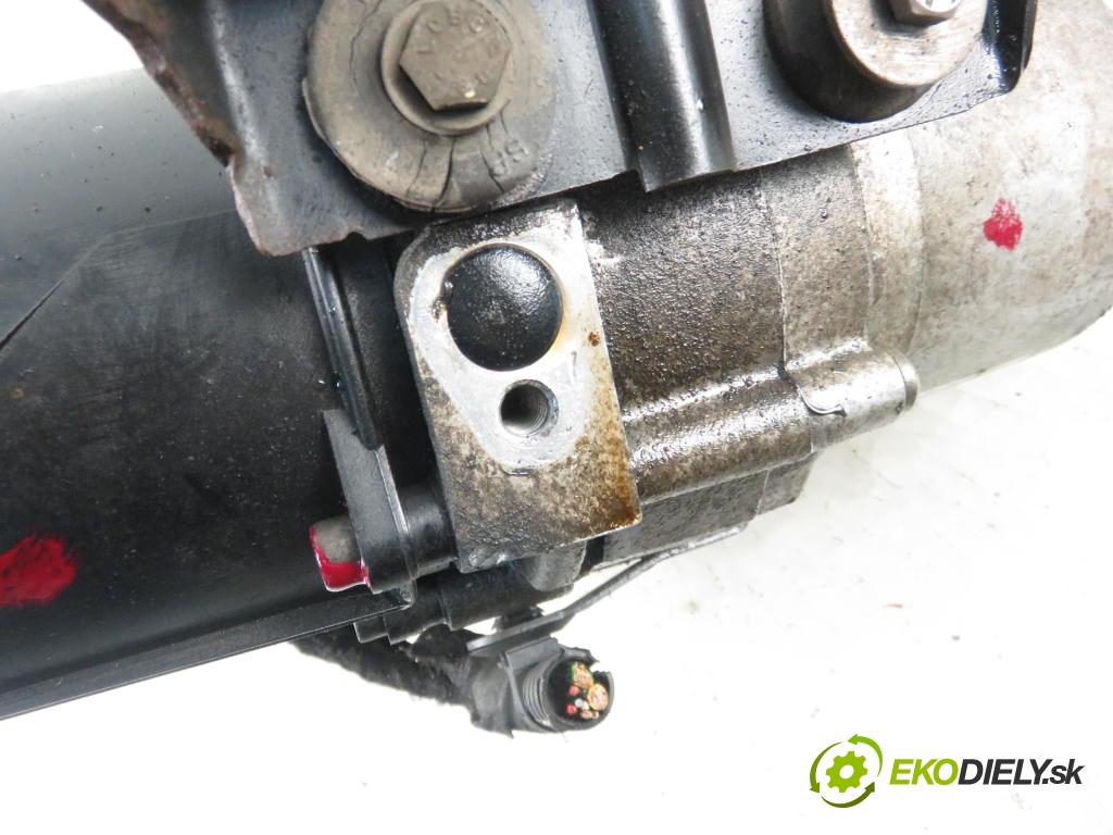 CITROEN C4 I (LC_) HB 2005 66,00 1.6 HDi - 9HX (DV6ATED4) 1560,00 Pumpa servočerpadlo 9657613580 ; A5097515A