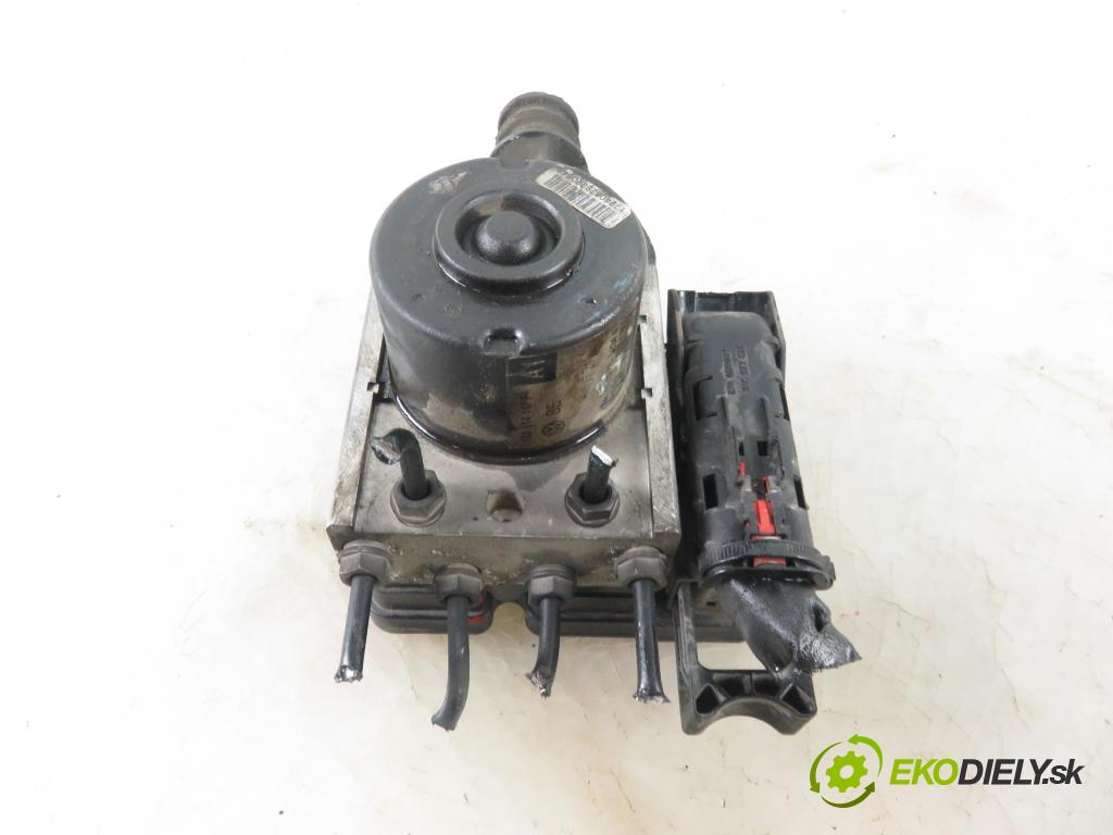 VW GOLF V (1K1) HB 2005 77,00 1.9 TDI PD 105 - BKC 1896,00 Pumpa ABS 1K0907379N ; 10097003133 (Pumpy ABS)