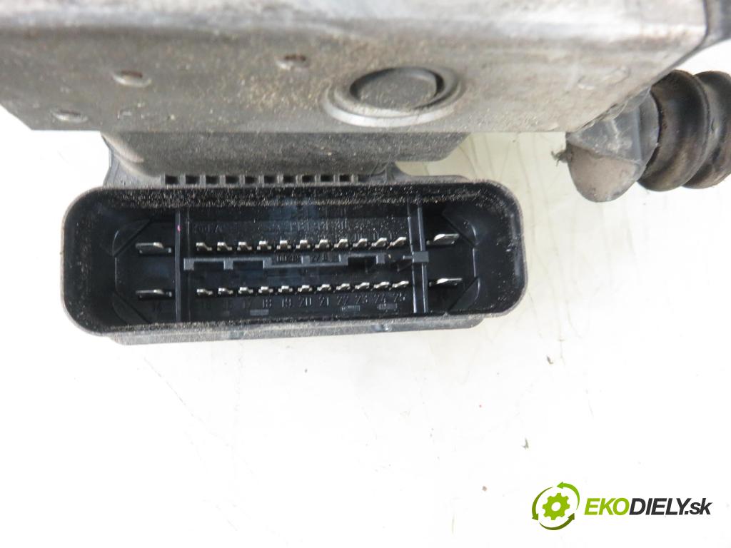 VW GOLF V (1K1) HB 2005 77,00 1.9 TDI PD 105 - BKC 1896,00 Pumpa ABS 1K0907379N ; 10097003133 (Pumpy ABS)