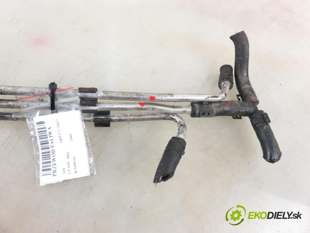 VW GOLF V (1K1) HB 2005 77,00 1.9 TDI PD 105 - BKC 1896,00 rúrka paliva