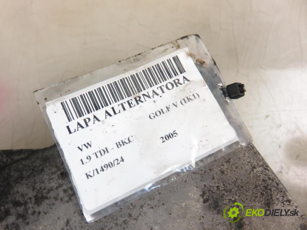 VW GOLF V (1K1) HB 2005 77,00 1.9 TDI PD 105 - BKC 1896,00 Uchytenie alternátora 03G903143A