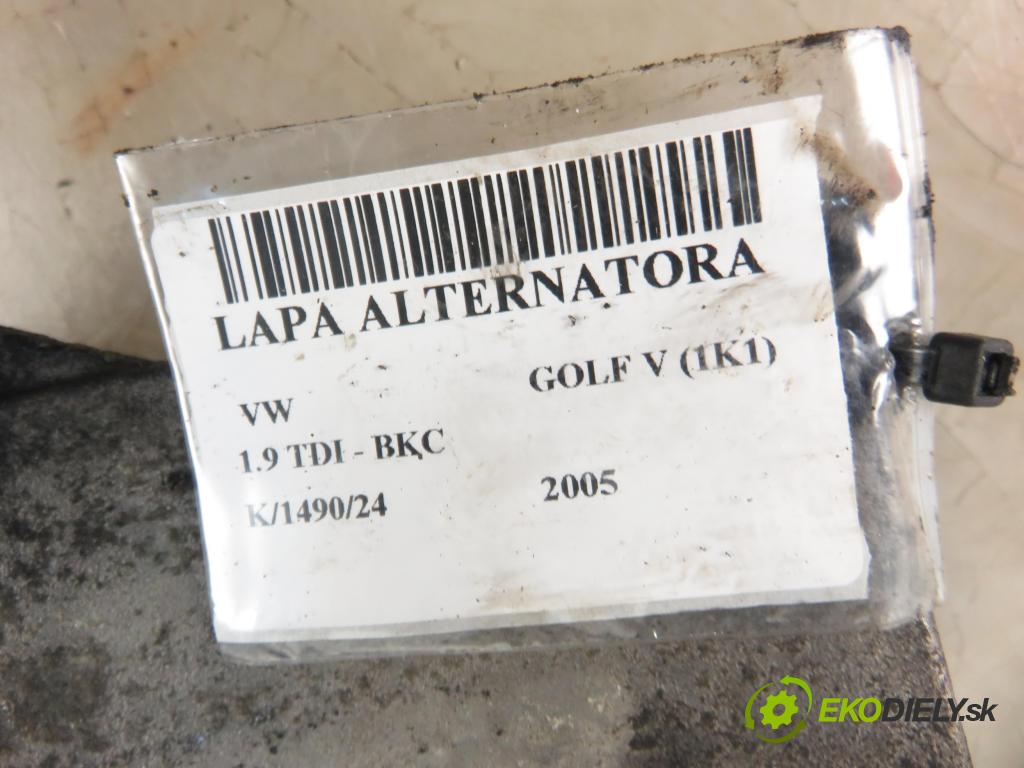 VW GOLF V (1K1) HB 2005 77,00 1.9 TDI PD 105 - BKC 1896,00 Uchytenie alternátora 03G903143A