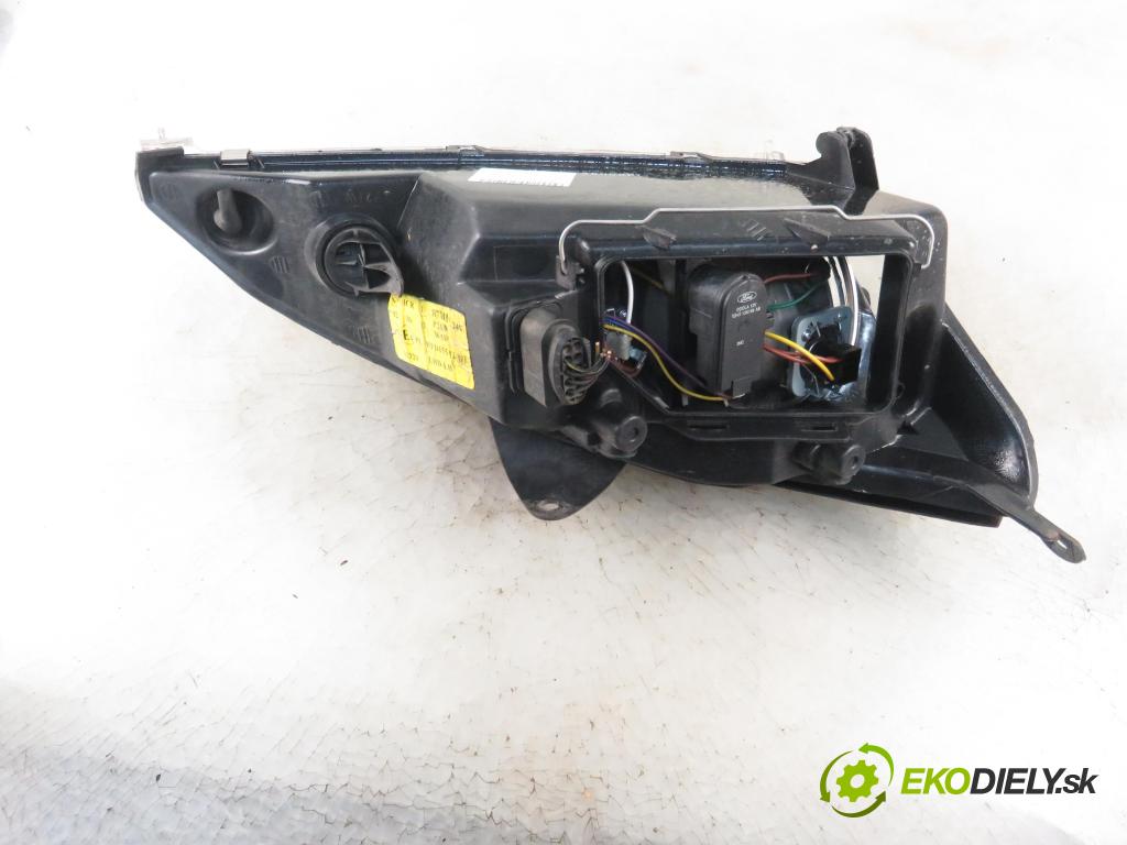 FORD FOCUS Turnier (DNW) KOMBI 2004 85,00 1.8 TDCi - F9DA 1753,00 Svetlo LP