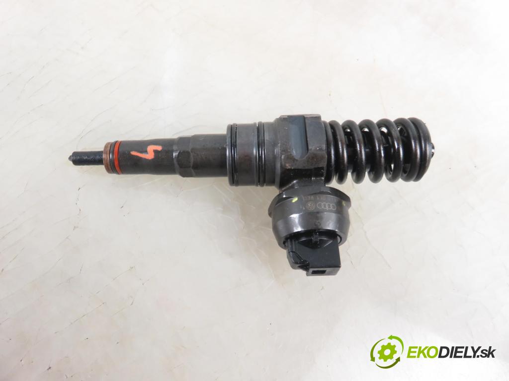 VW SHARAN (7M8, 7M9, 7M6) MINIVAN 2006 85,00 1.9 TDI - BVK 1896,00 Vstrekovač 038130073BP ; 0414720314 (Vstrekovače)