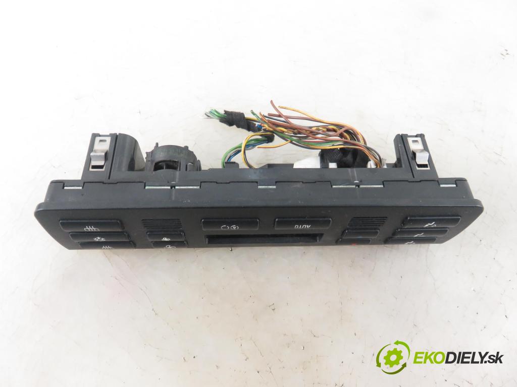 BMW 3 Touring (E46) KOMBI 2004 110,00 320 d 150 - M47 D20 (204D4) 1995,00 Panel topení KLIMATRONIK 64114126707