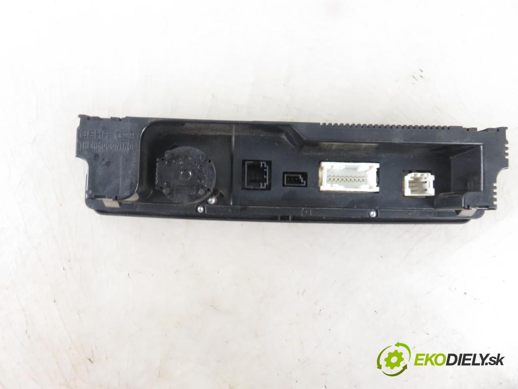 BMW 3 Touring (E46) KOMBI 2004 110,00 320 d 150 - M47 D20 (204D4) 1995,00 Panel topení KLIMATRONIK 64114126707