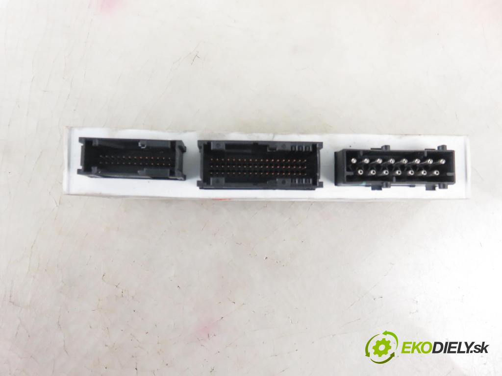 BMW 3 Touring (E46) KOMBI 2004 110,00 320 d 150 - M47 D20 (204D4) 1995,00 MODUL komfortu 6932368 ; 57762110