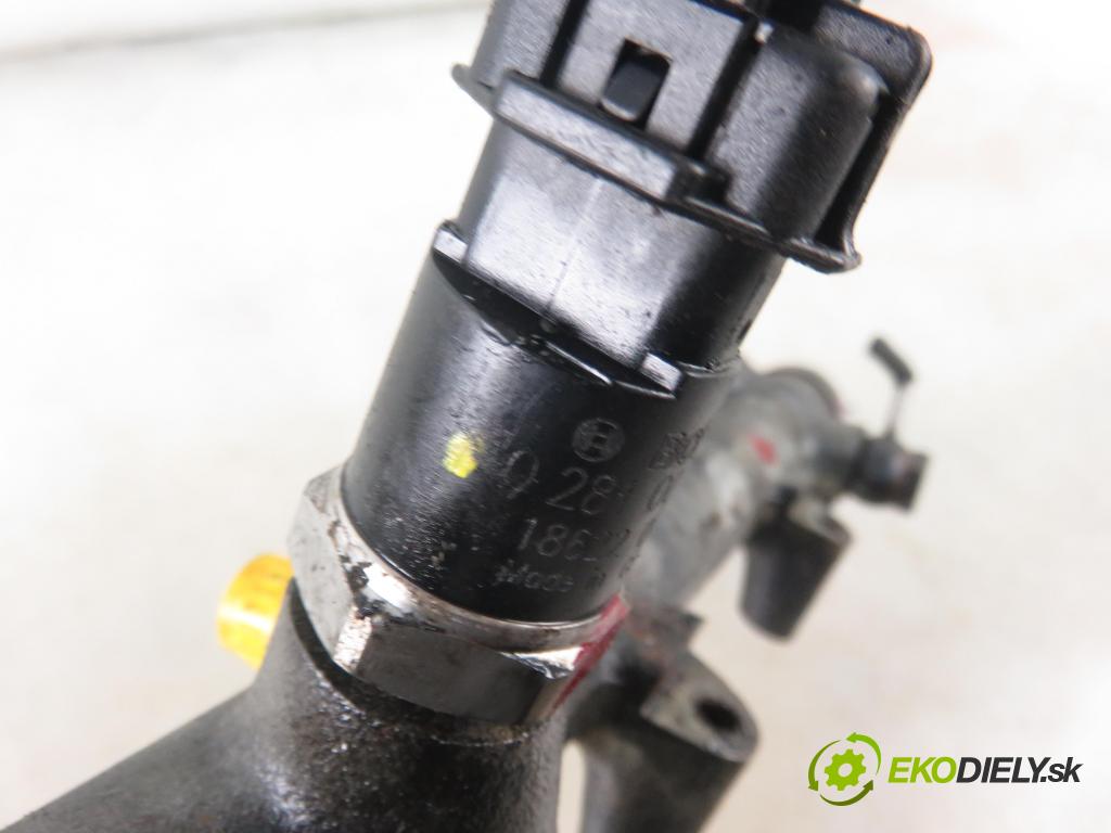 HYUNDAI SANTA FÉ I (SM) SUV 2001 83,00 2.0 CRDi 4x4 113 - D4EA 1991,00 Lišta vstrekovacia 0281002445 ; 3140027000 ; 0281002405 (Vstrekovacie lišty)