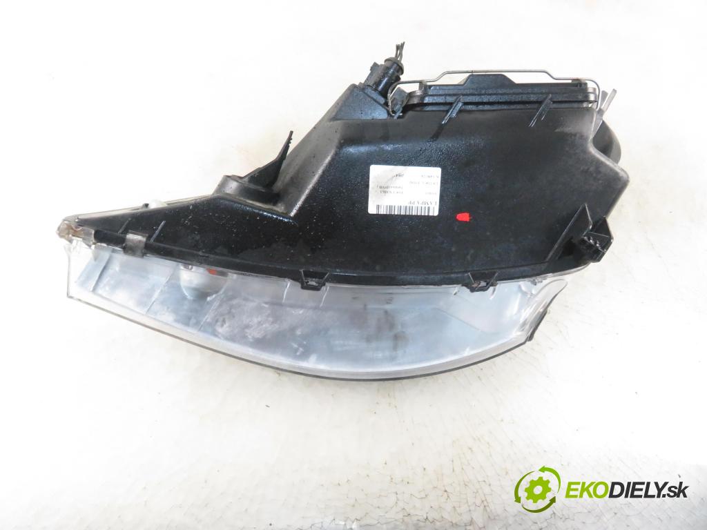 FORD FOCUS Turnier (DNW) KOMBI 2004 85,00 1.8 TDCi - F9DA 1753,00 Svetlo PP