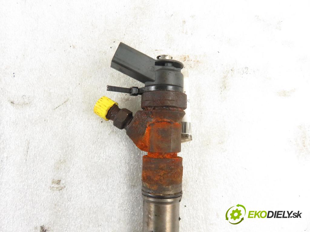 BMW 3 Touring (E46) KOMBI 2004 110,00 320 d 150 - M47 D20 (204D4) 1995,00 vstrekovač 0445110131 ; 7789661 (Vstrekovače)
