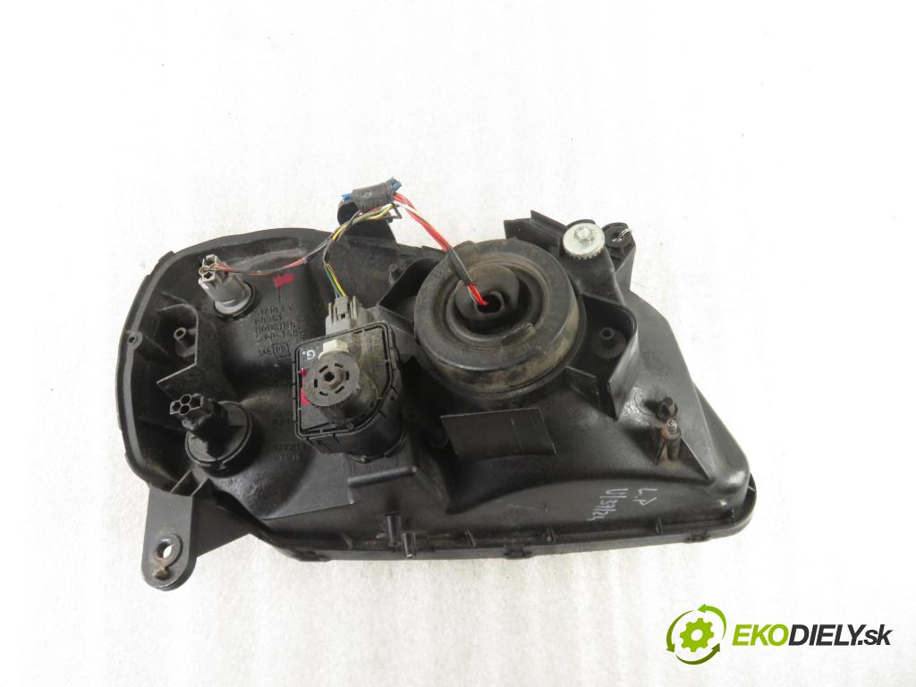 SUZUKI IGNIS (FH) HB 2001 61,00 1.3 4WD 83 (RG413) - M13A 1328,00 Svetlo LP