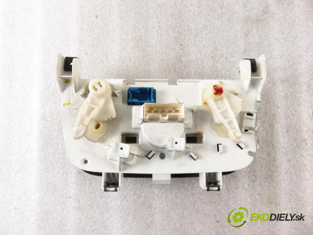 FIAT GRANDE PUNTO (199_) HB 2007 55,00 1.3 D Multijet 75 - 199 A2.000 1248,00 Panel topení KLIMATRONIK 5G1140100